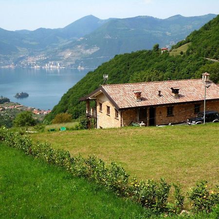 In A Green And Relaxing Atmosphere With Pool And Stunning Lake View Villa Marone Exterior photo