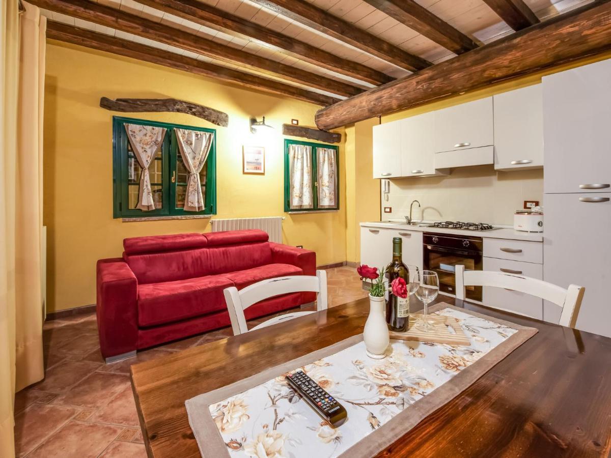 In A Green And Relaxing Atmosphere With Pool And Stunning Lake View Villa Marone Exterior photo